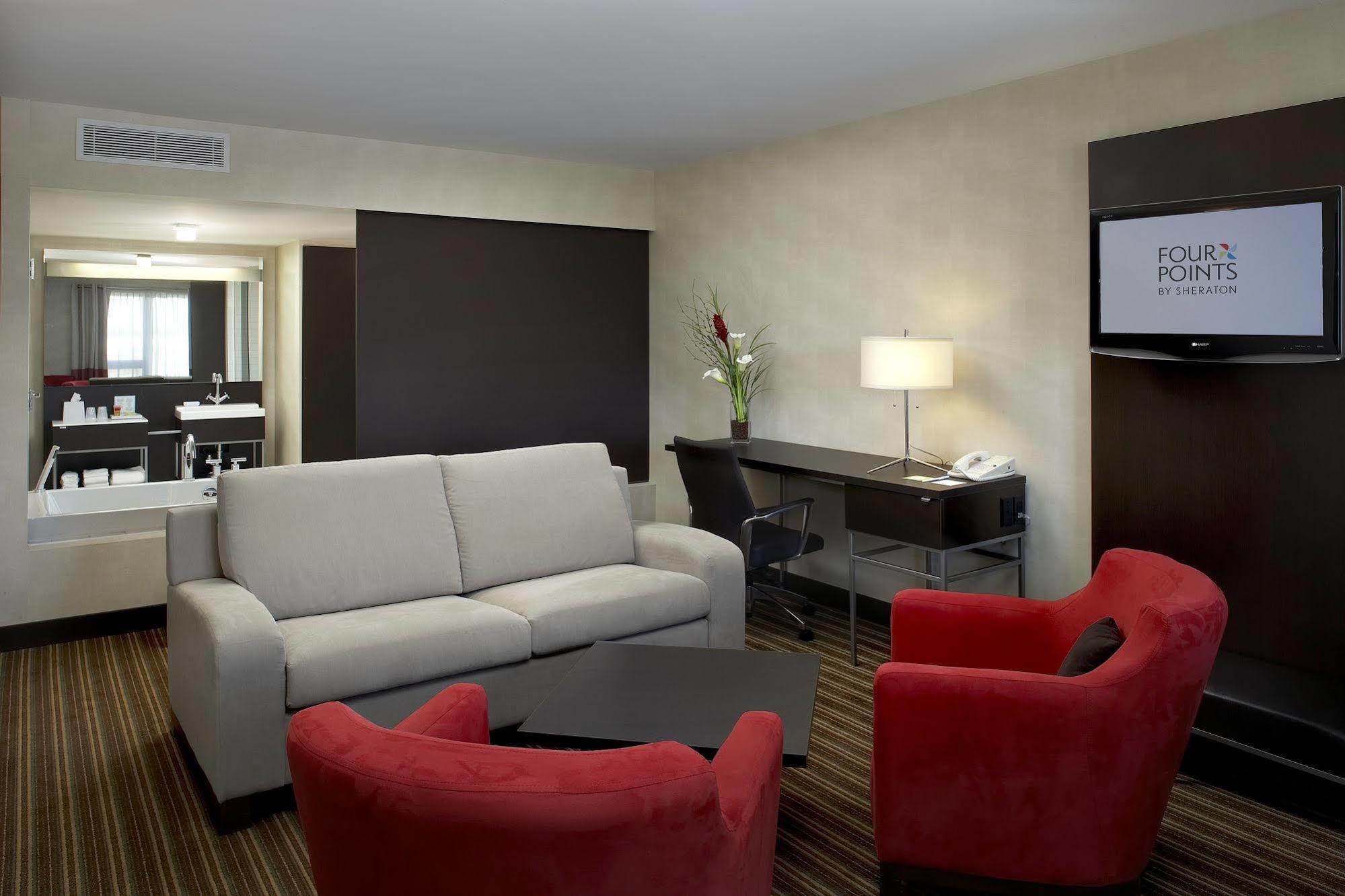 Four Points By Sheraton Levis Convention Centre Exteriör bild